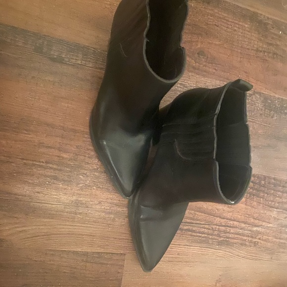 Nine West chunky heel dress boots with pointed toe - Picture 4 of 4